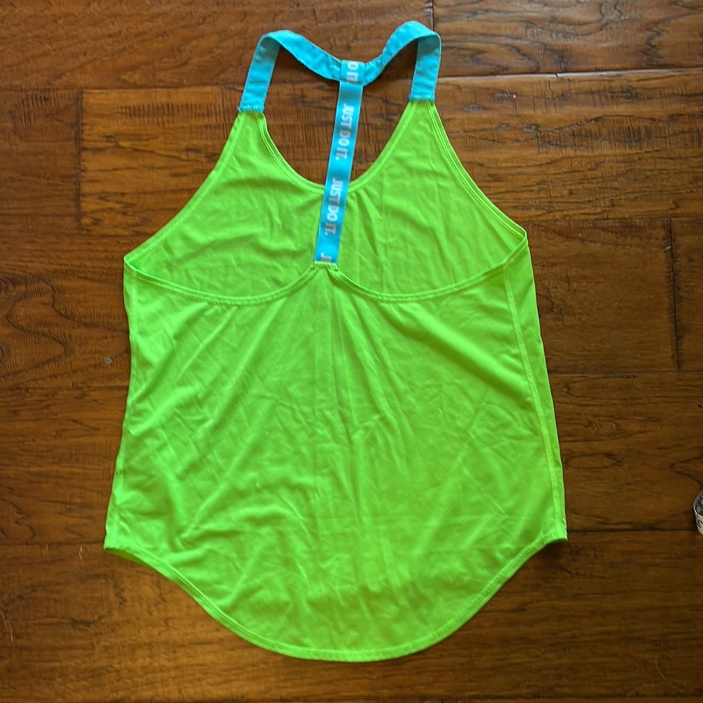 Nike Tanktop - Picture 3 of 6